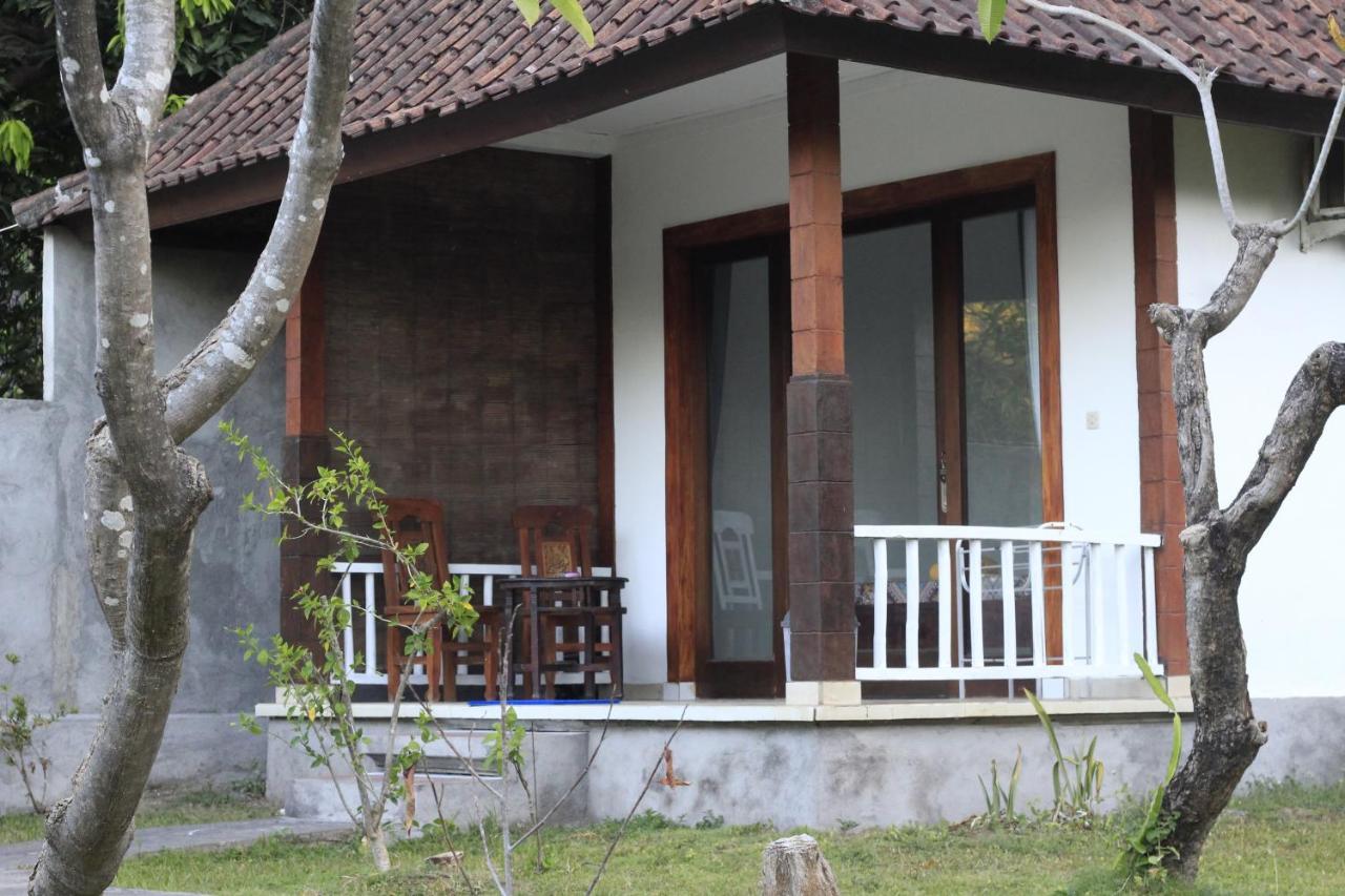 Coconut Beach Bungalows & Warung 2 Amed Zewnętrze zdjęcie